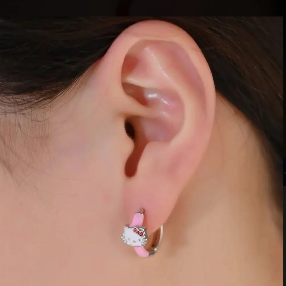 HELLO KITTY HOOP EARRINGS-NEW
